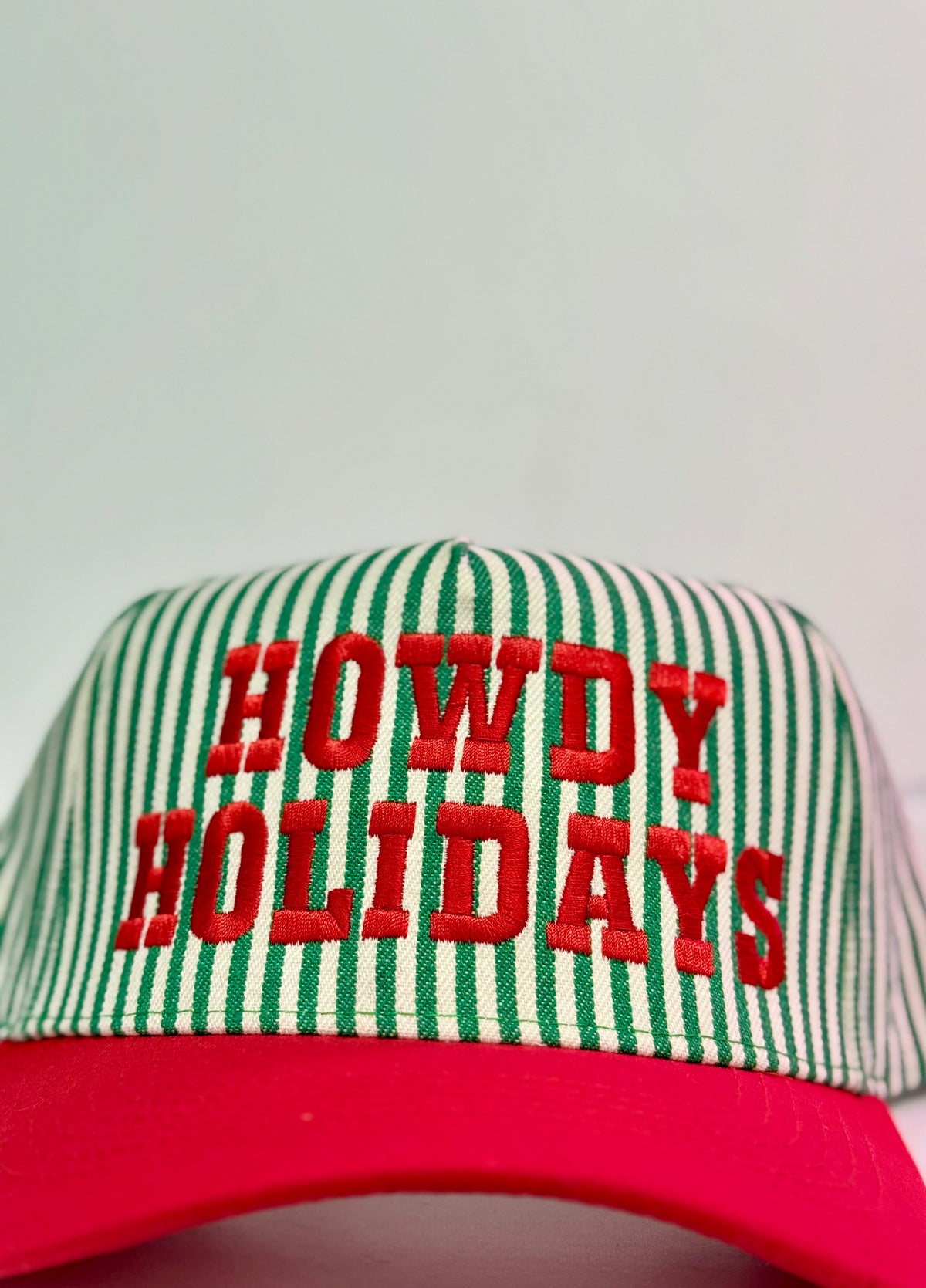 HOWDY HOLIDAYS Trucker Hat