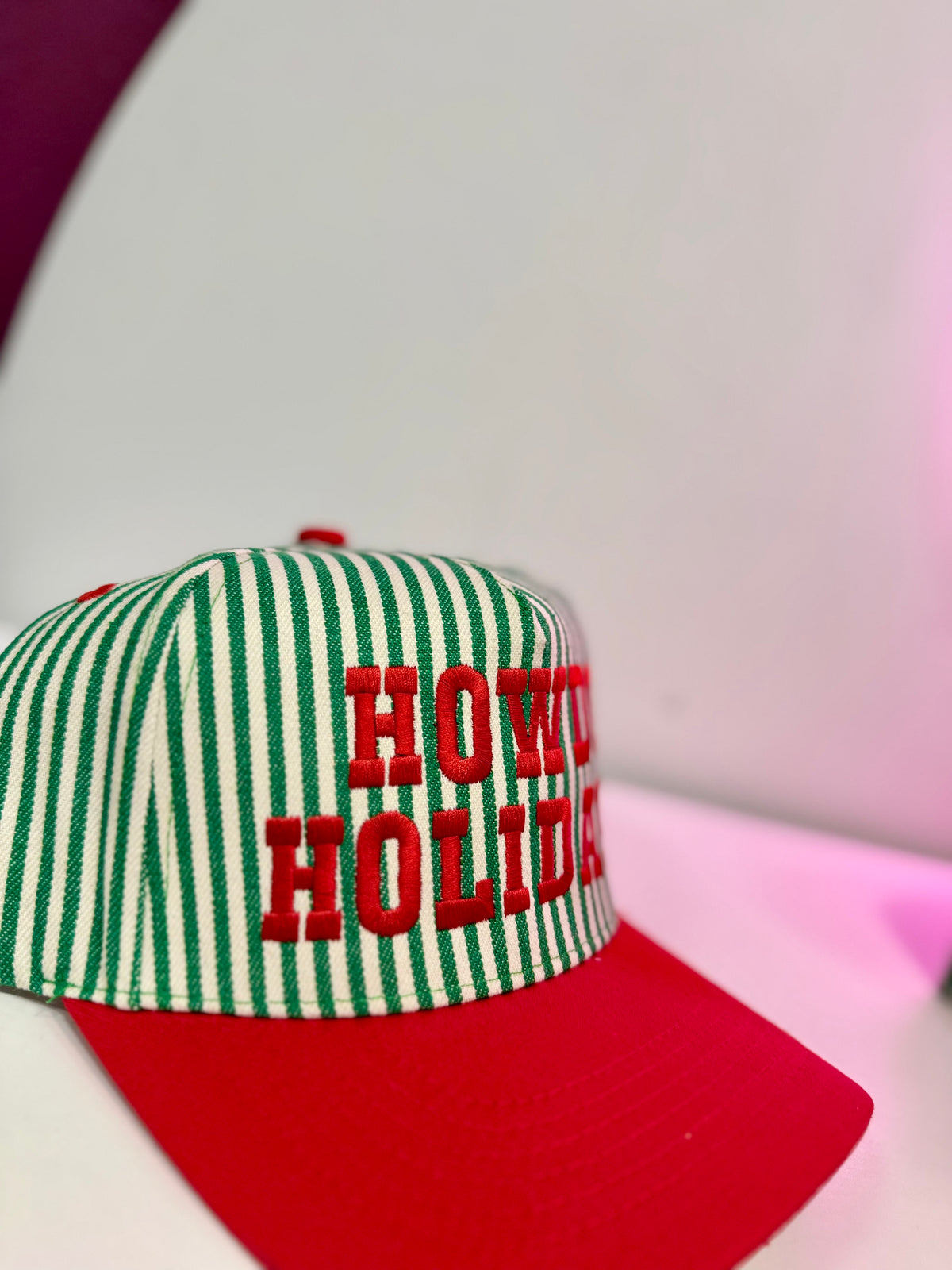 HOWDY HOLIDAYS Trucker Hat