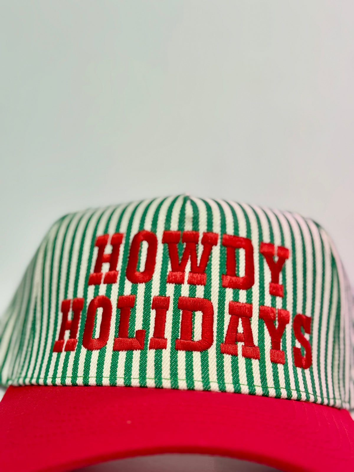 HOWDY HOLIDAYS Trucker Hat